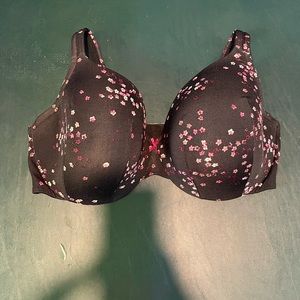 Plus size under wire bra size 42DDD by Cacique